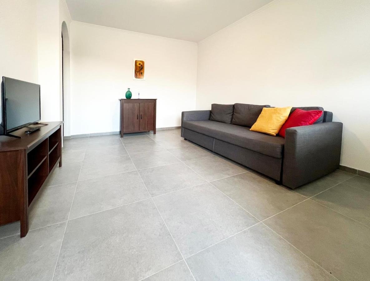Country Holidays Residence Санта-Мария-ди-Кастеллабате Экстерьер фото